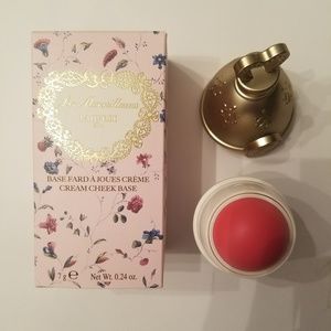 Les Merveilleuses Laduree Cream Cheek Base 08